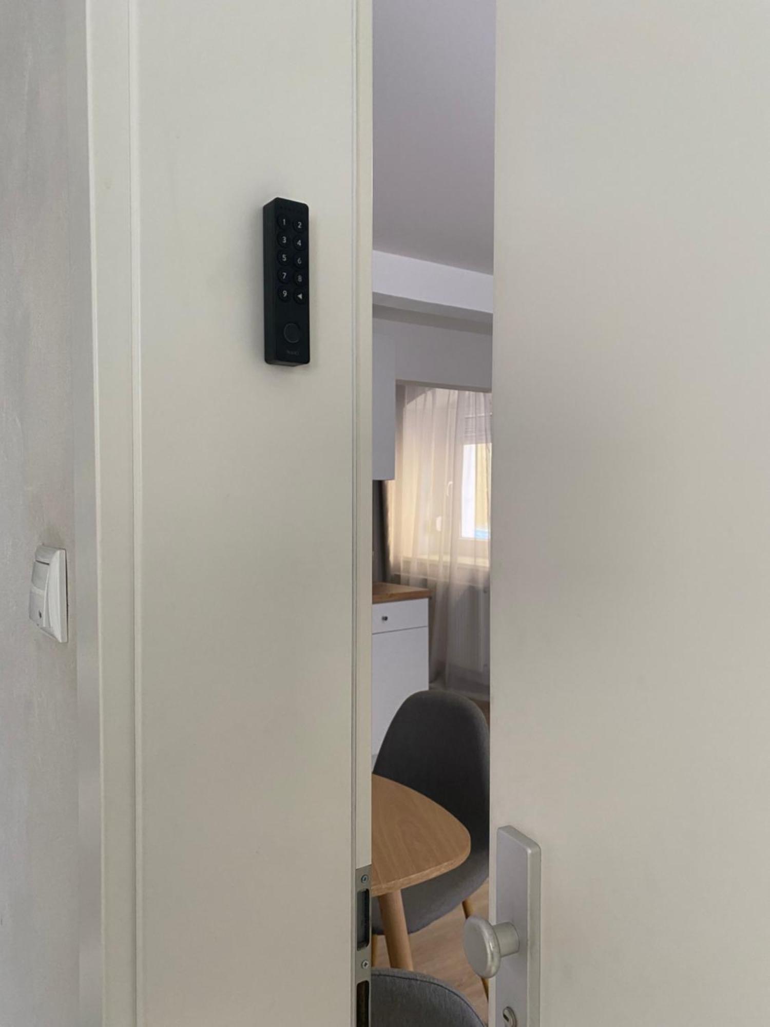 Modernes Apartment - Zentrale Lage - Kostenloses Parken Amberg Esterno foto