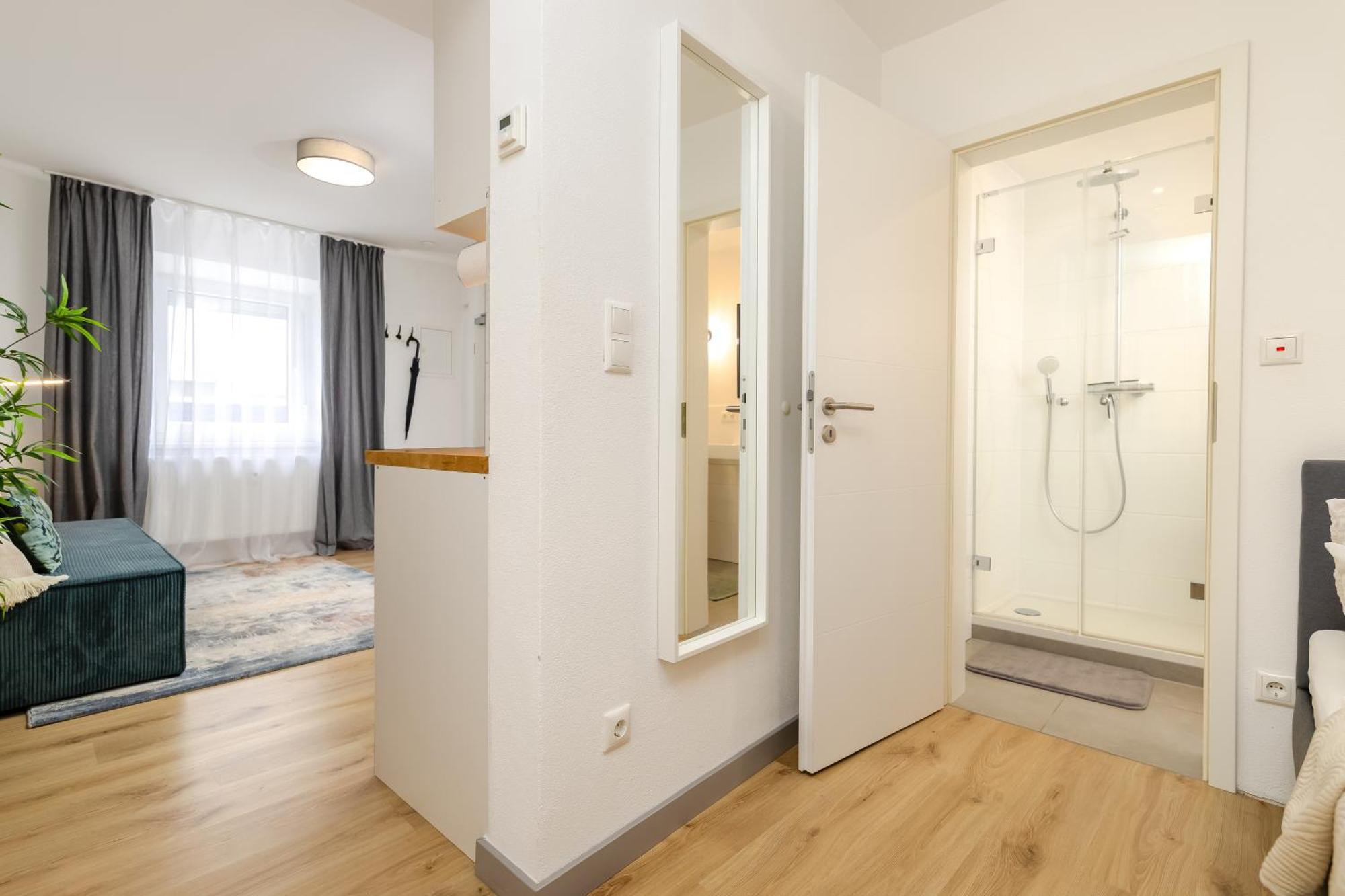 Modernes Apartment - Zentrale Lage - Kostenloses Parken Amberg Esterno foto